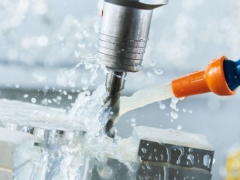 乳化油和切削液哪種更好？?jī)烧咝阅軈^(qū)別與選擇建議