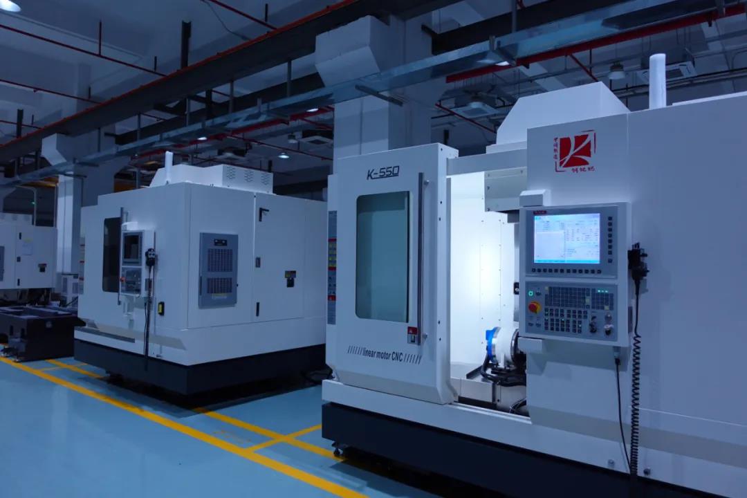 cnc調(diào)機和操作有什么區(qū)別？